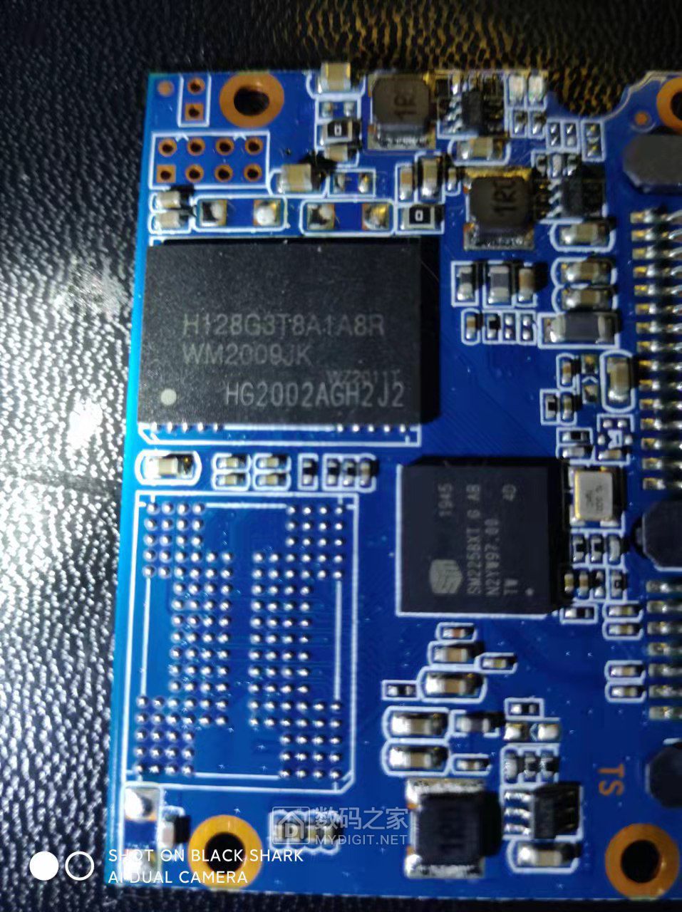 H128G3T8A1A8R 这是个什么芯片？查不到 - SSD存储技术 数码之家