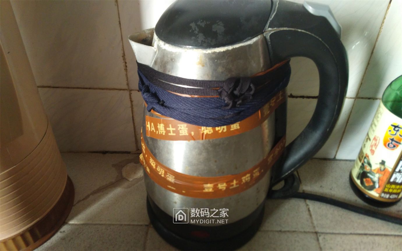 拆解苏泊尔电水壶 - 拆机乐园 数码之家
