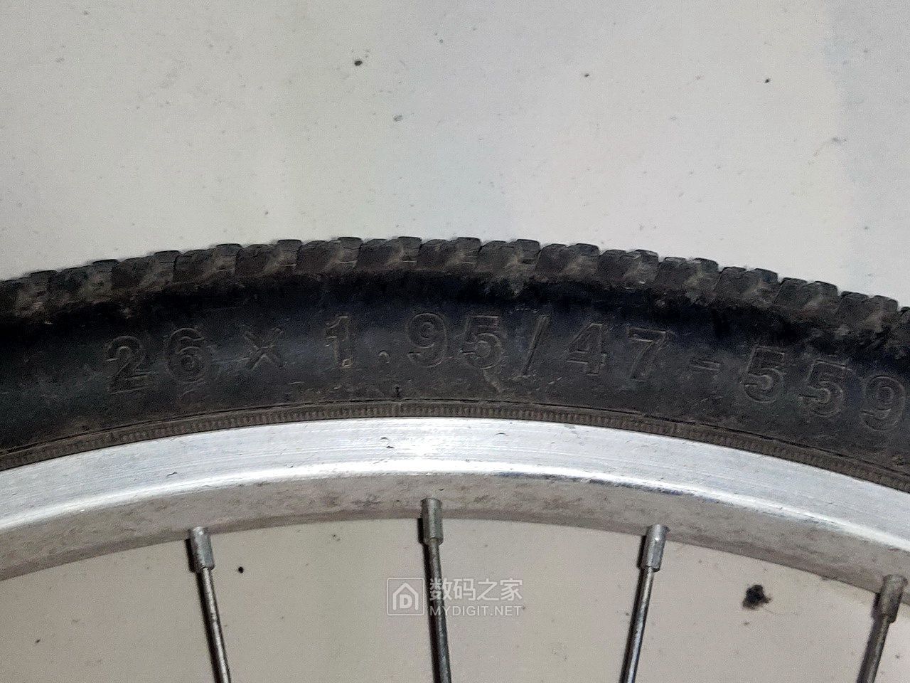 P20420-201305.jpg