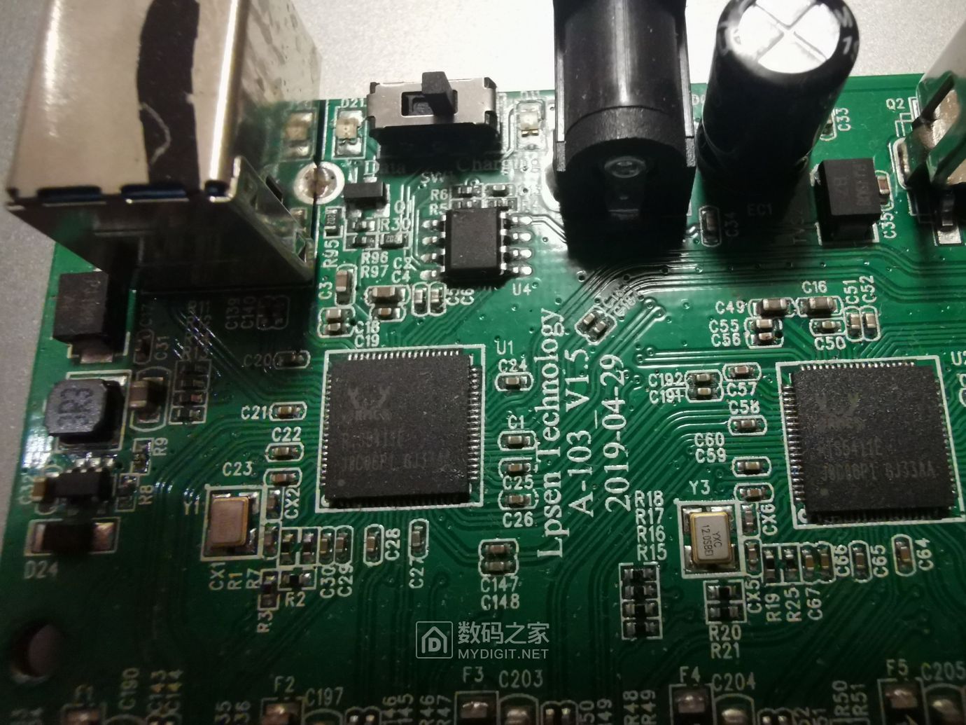 Sipolar A-103 USB-HUB集线器拆解 - 拆机乐园 数码之家