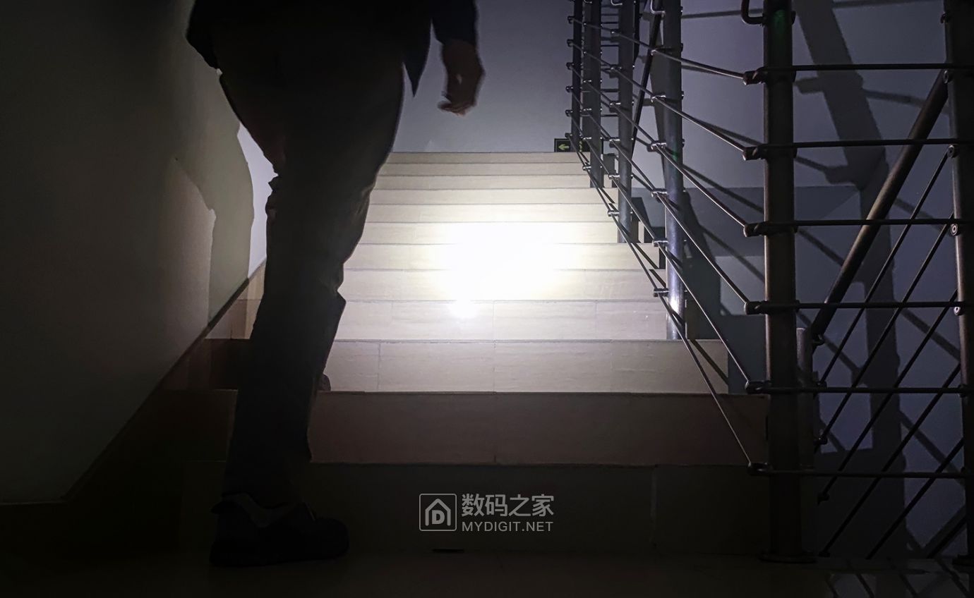 c6b2c878b5ce4f49bea46c90cb4dea39?from=pc.jpg