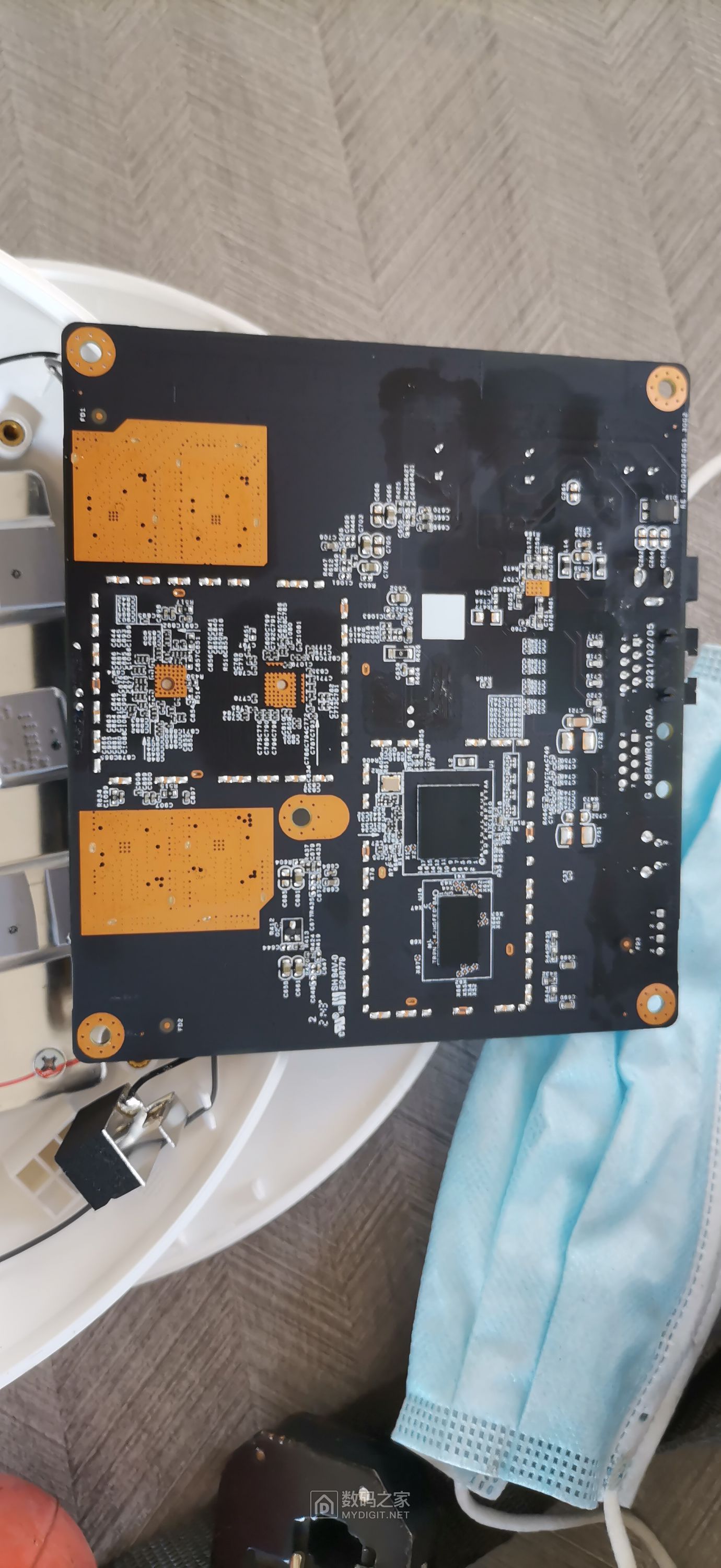 锐捷 睿易EAP626 wifi6AP 拆机 - 拆机乐园 数码之家