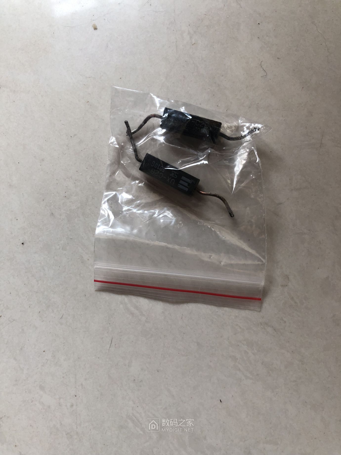 网购高压二极管 UX-C2B