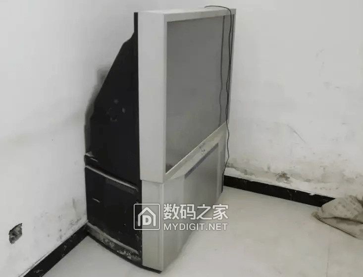 194634rbb6zc6jx6i61bki.jpg
