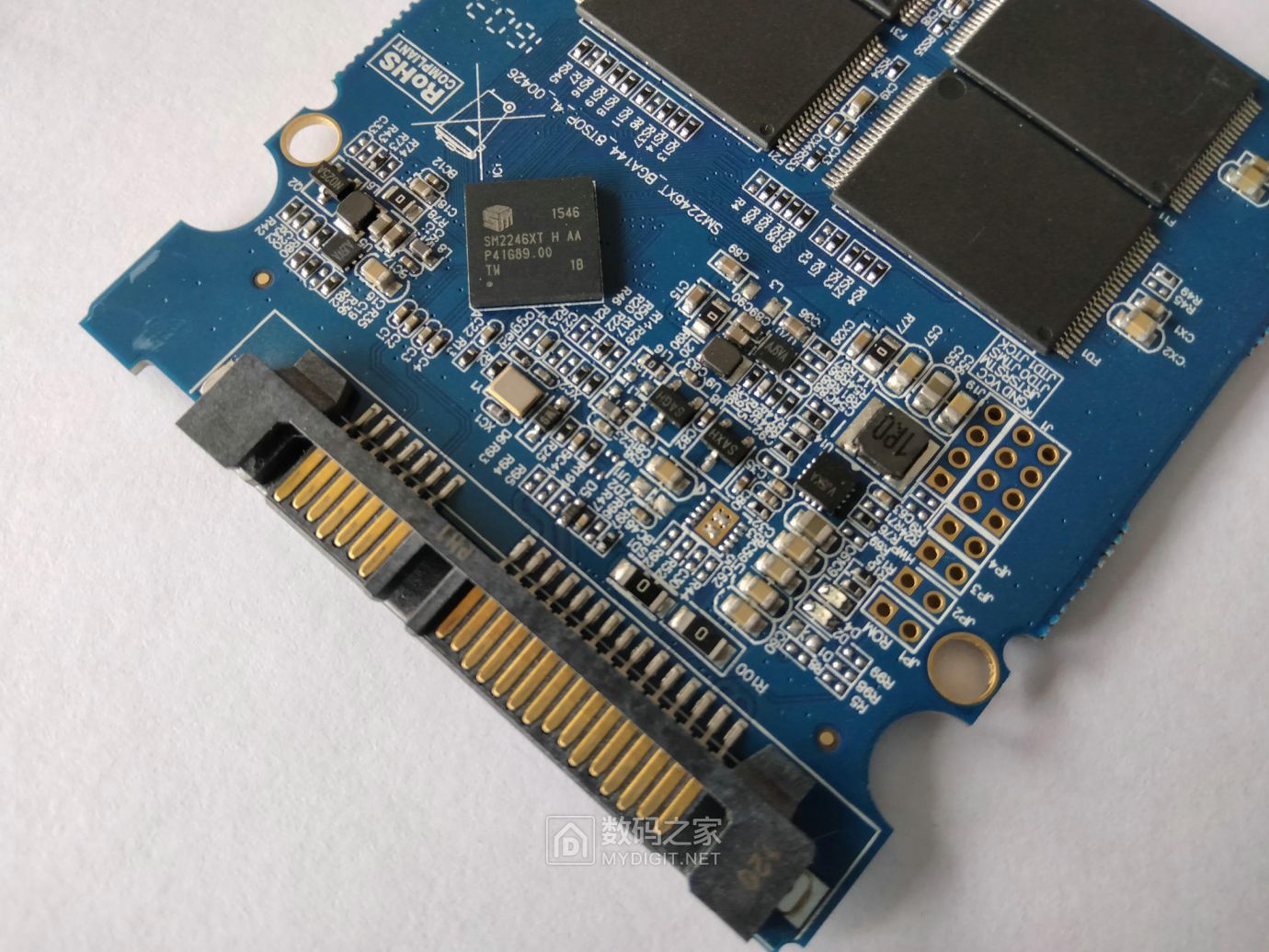 拆解已经被写死的金士顿120g固态硬盘sv300s37a/120g - 拆机乐园 数码