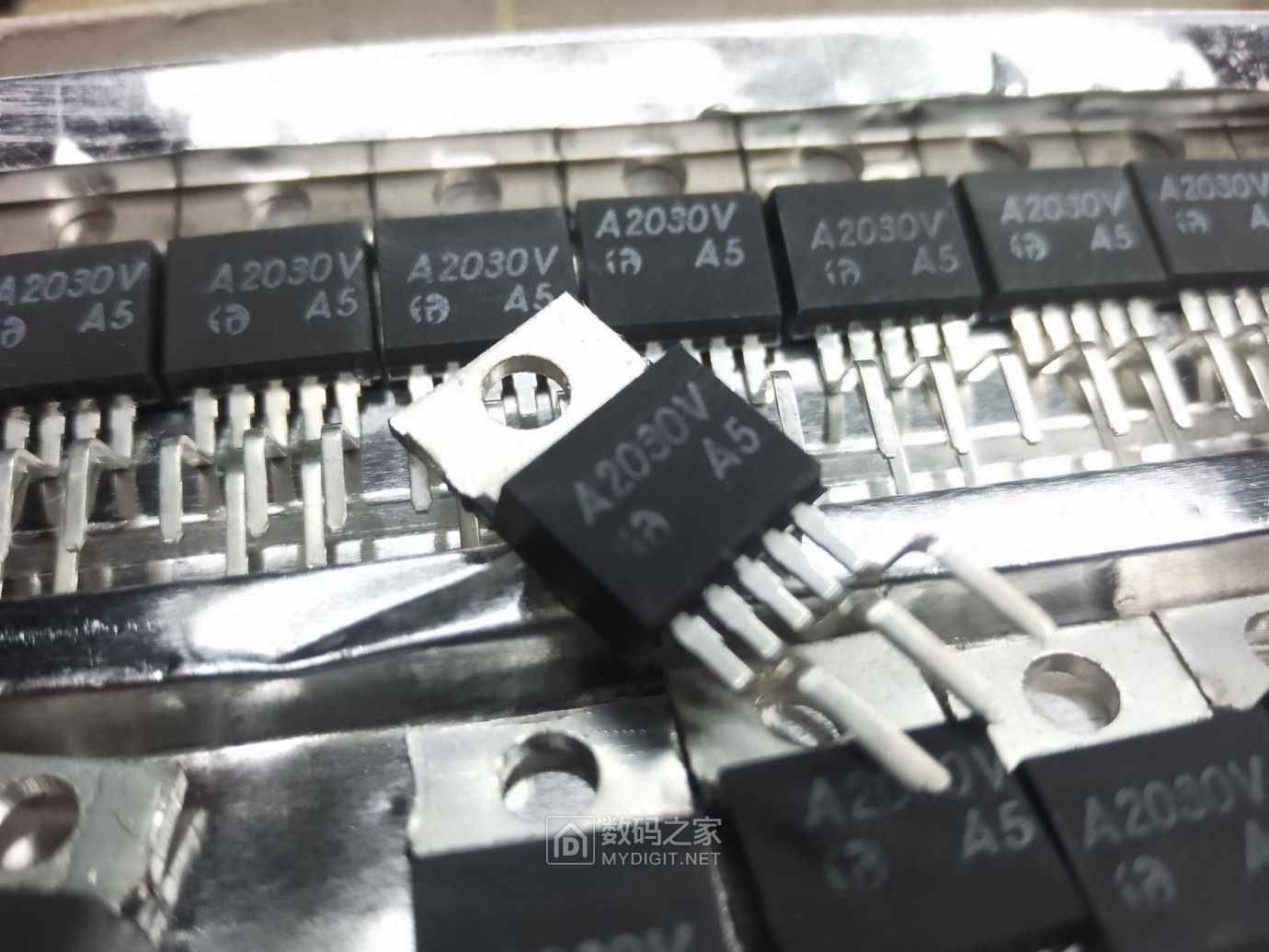 前民主德国RFT A2030V（兼容TDA2030）开箱 - 硬件博物馆 数码之家