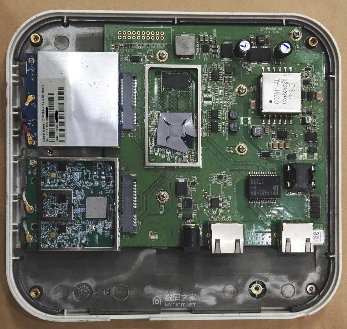 拆一个极进网络的AP - WiFi/路由器 数码之家