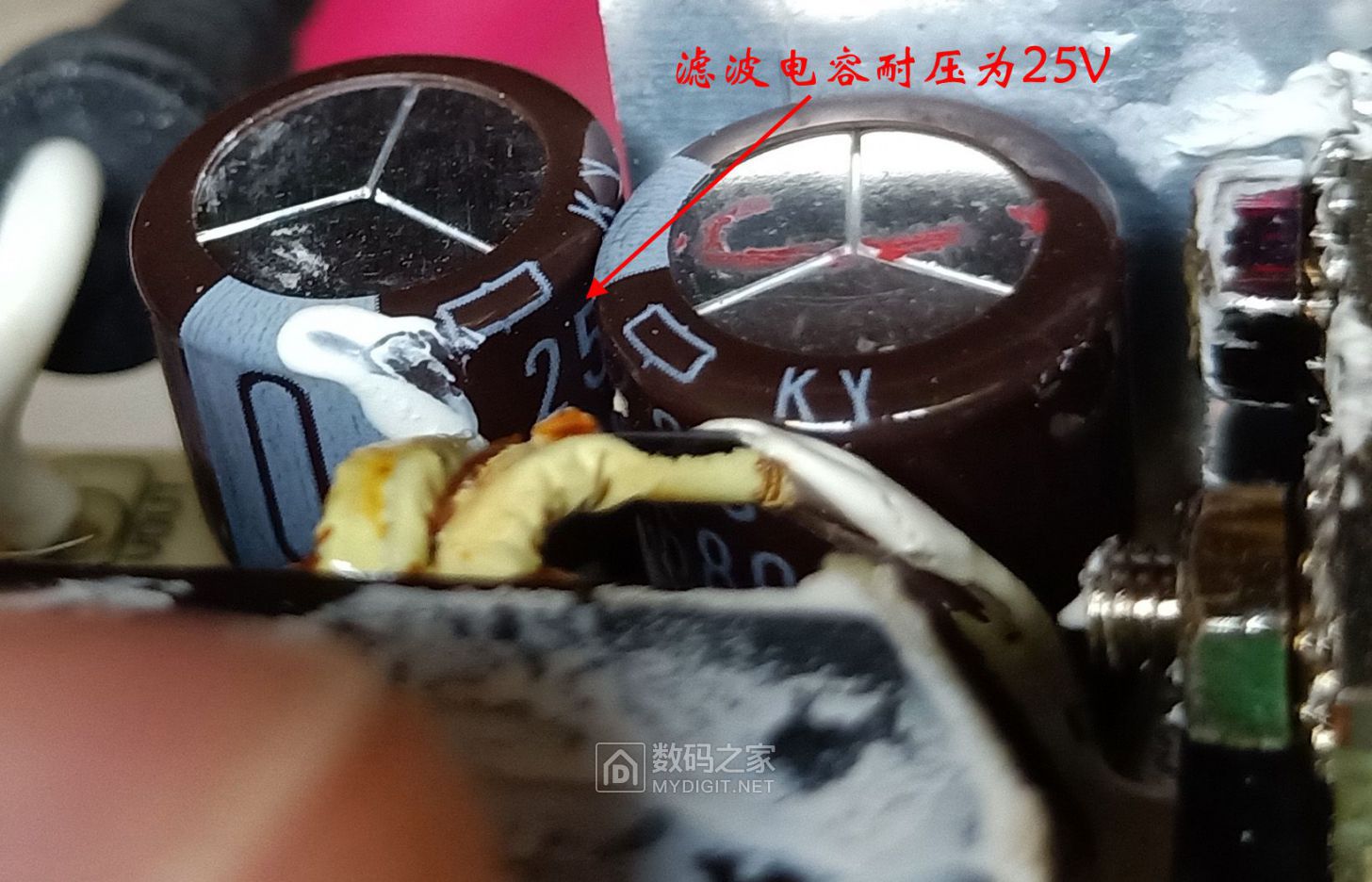 009 滤波电容耐压.jpg