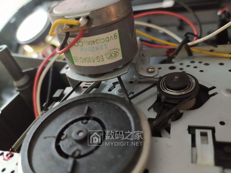 力桑LS-910M收录机拆解 - 拆机乐园 数码之家