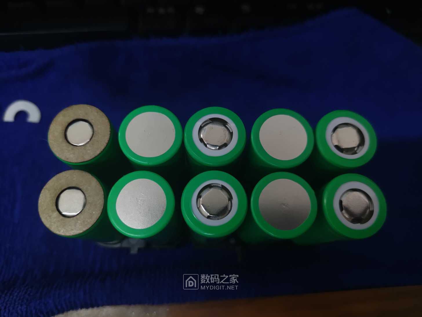 115929ggtwlie95w1at5s1.jpg