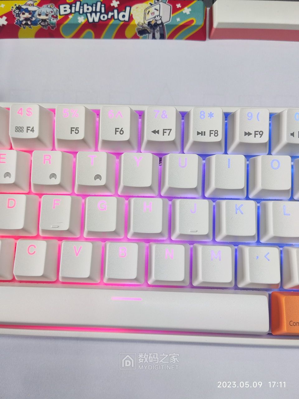 机械键盘怎么拔键帽快 213256a7emk4ydm4qjc2wm.jpg