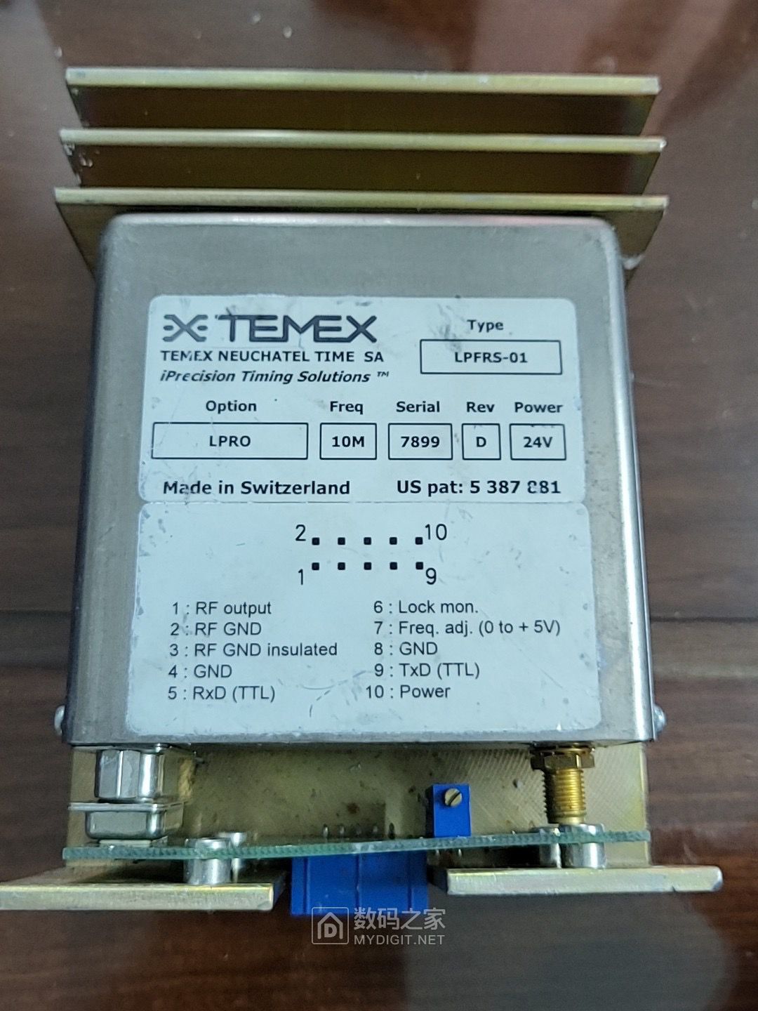 TEMEX LPFRS-01 (lm q3) 6681r铷原子钟拆解 - 拆机乐园 数码之家