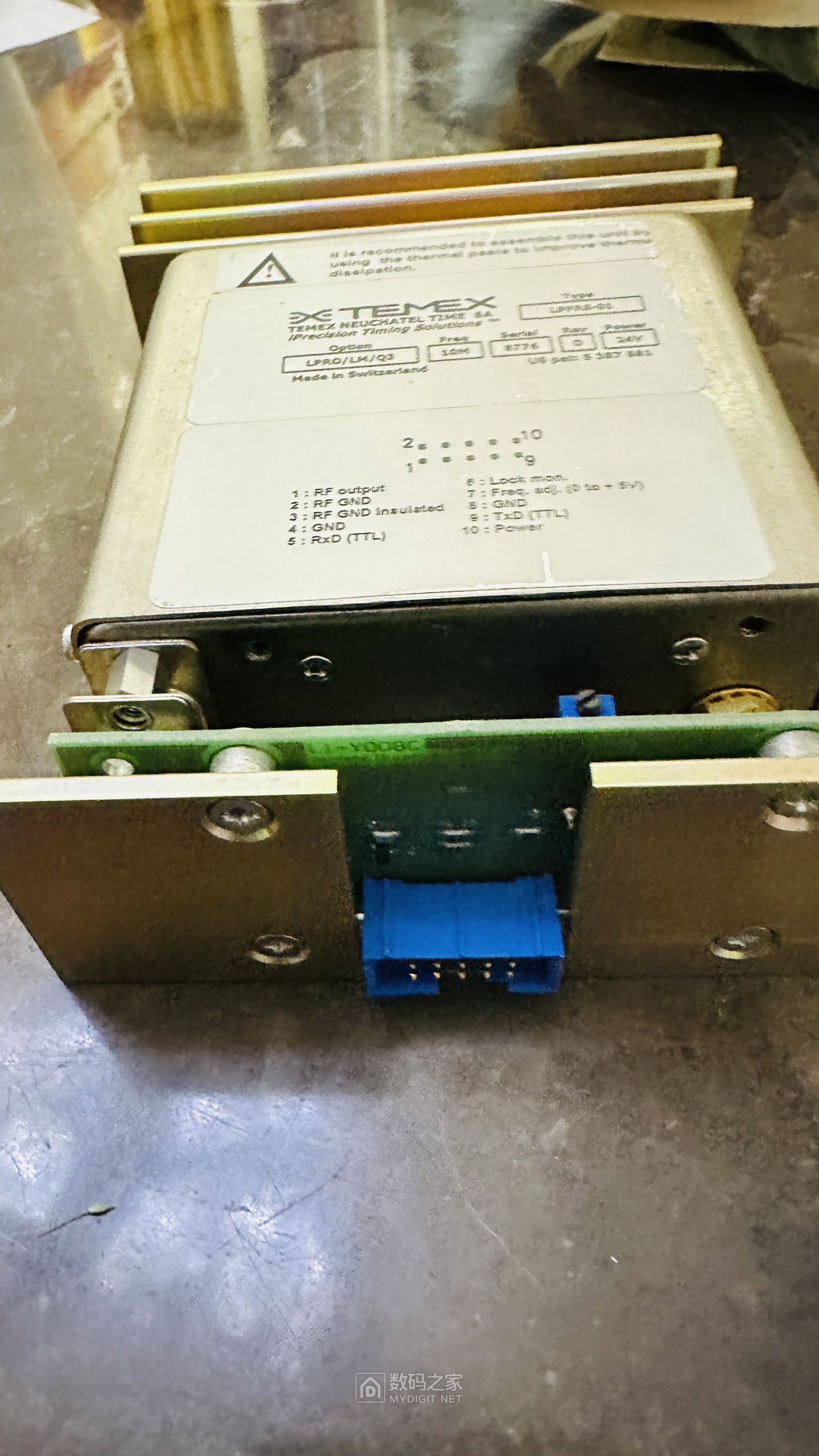 TEMEX LPFRS-01 (lm q3) 6681r铷原子钟拆解 - 拆机乐园 数码之家
