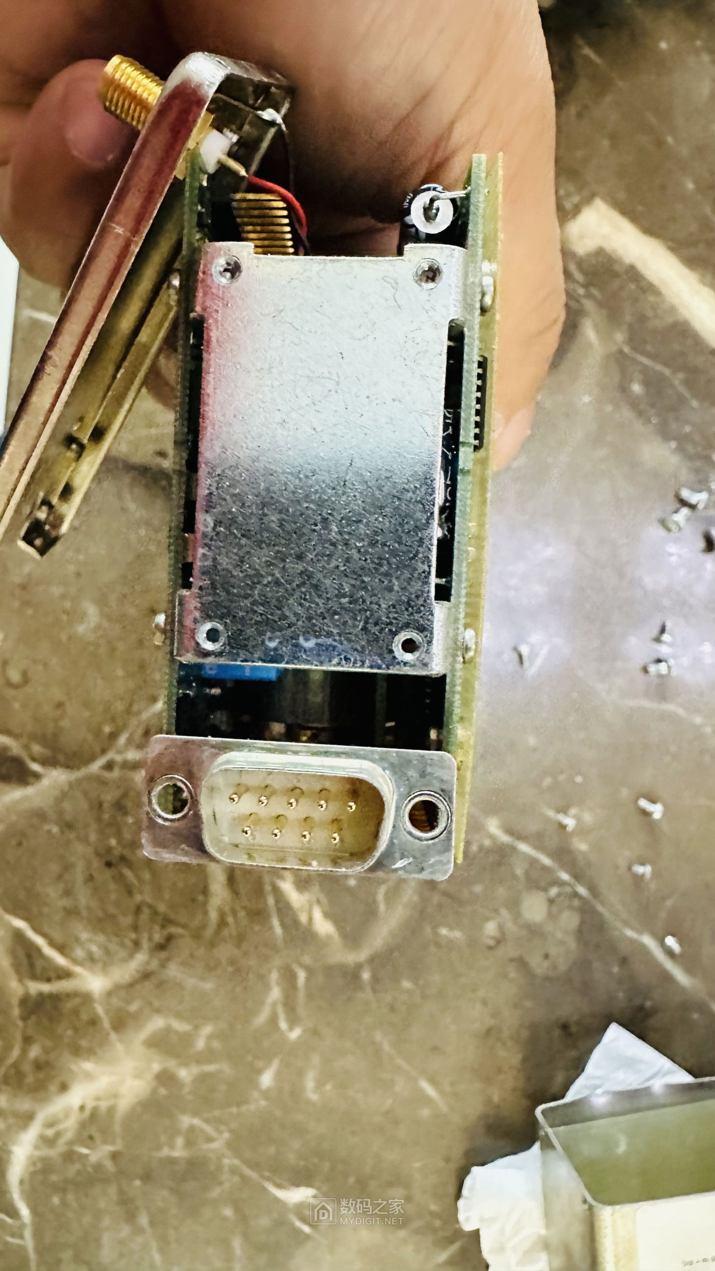 TEMEX LPFRS-01 (lm q3) 6681r铷原子钟拆解 - 拆机乐园 数码之家