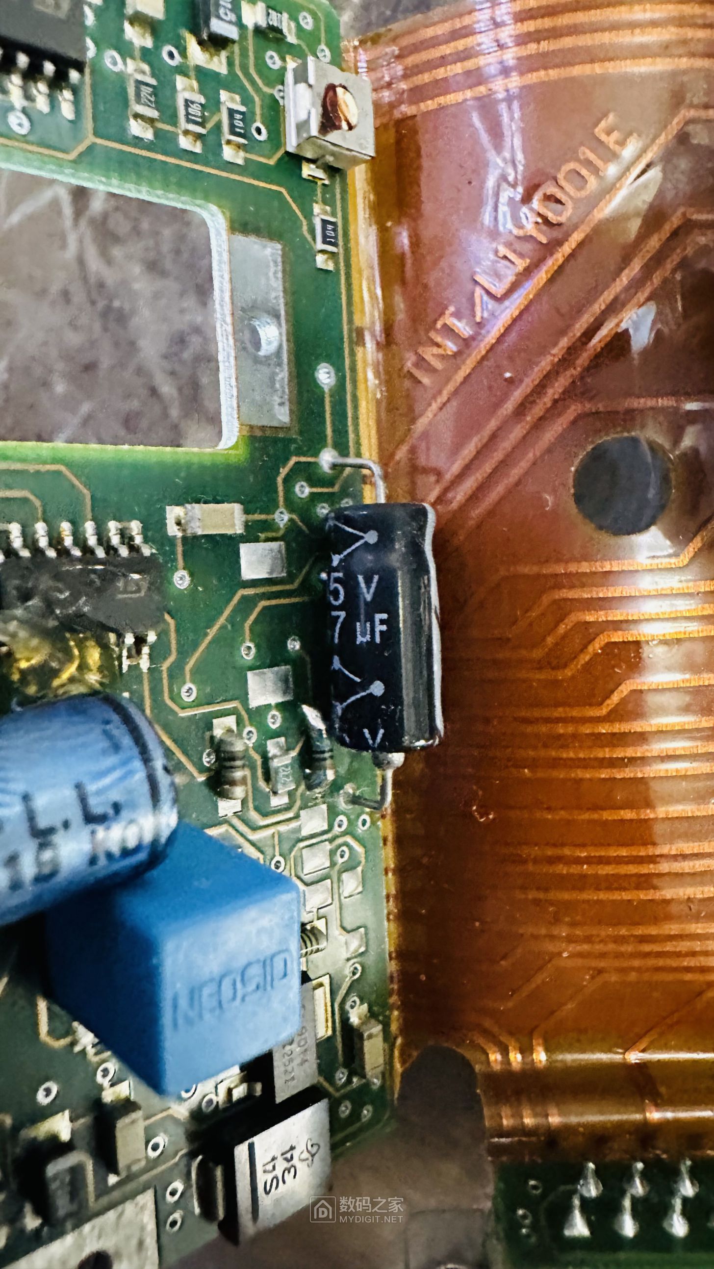 TEMEX LPFRS-01 (lm q3) 6681r铷原子钟拆解 - 拆机乐园 数码之家