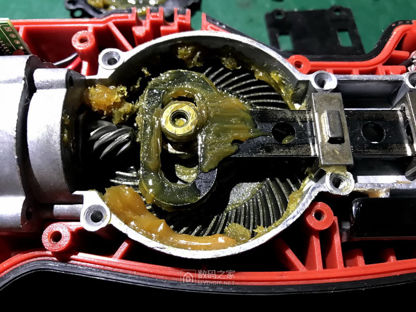 拆大有12v锂电往复锯 devon 5828-li-12