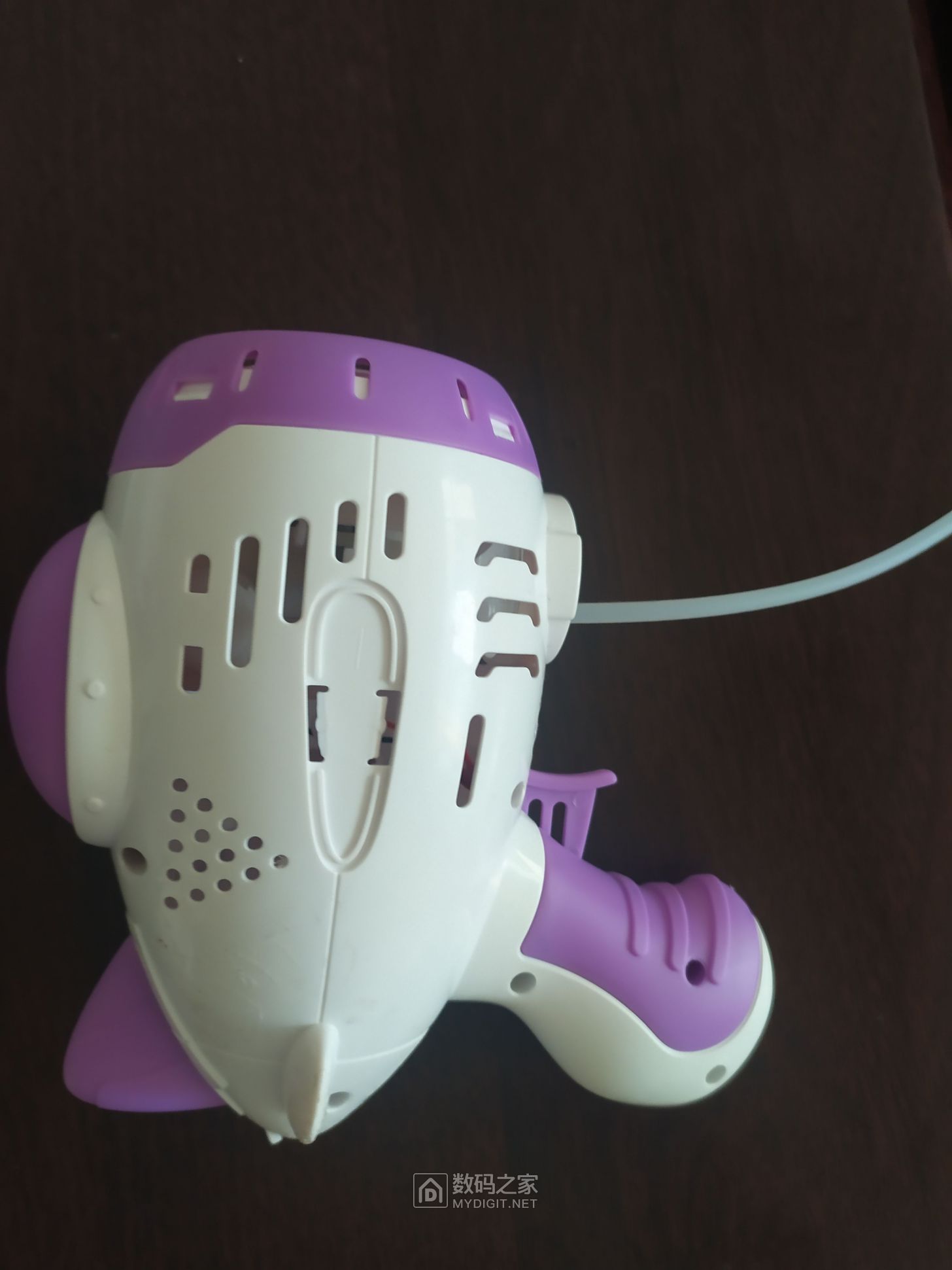 泡泡枪打不出泡泡怎么修 103902zhr41hq2kumahq5r.jpg