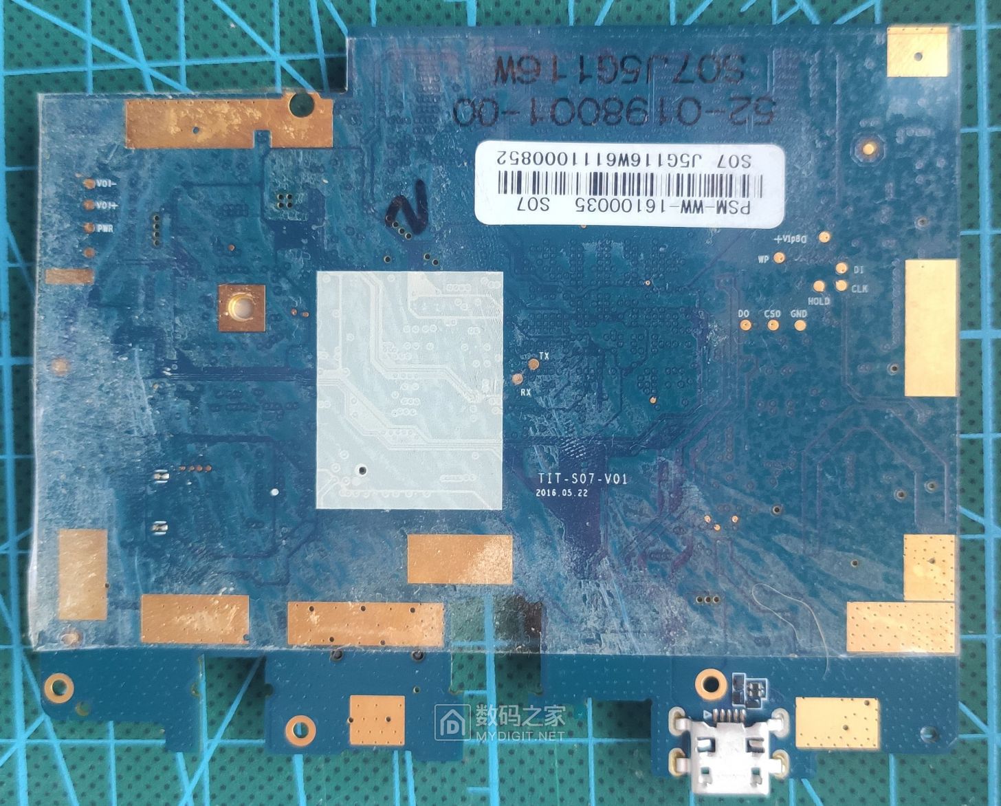 平板PCB背面3.jpg