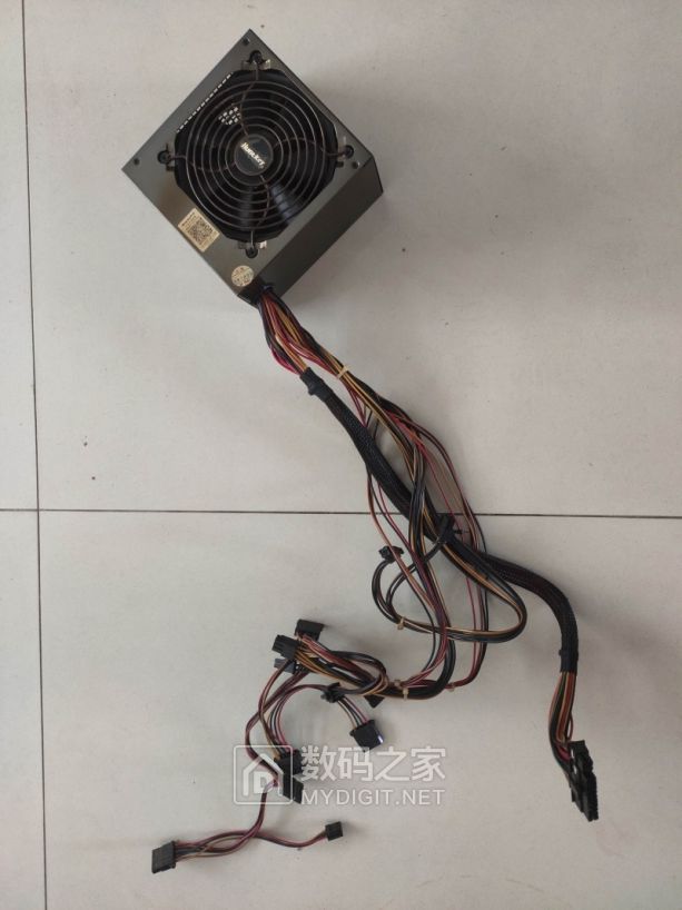 poe供电是多少v的电 191143ozeovxzwoaeswvu5.jpg