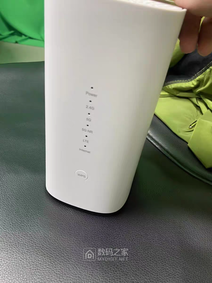 -409475582.png