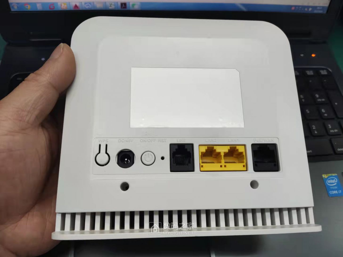 MT7621AT+MT7603EN+MT7613BEN的路由器准备折腾一下 - 拆机乐园 数码之家