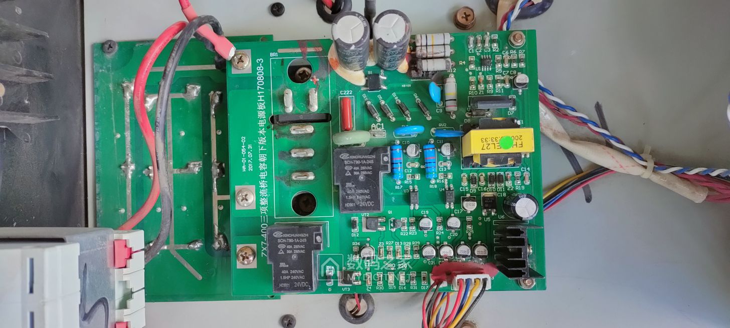 废品站31块收的深华瑞菱zx7-400宽电压逆变直流电焊机 - 拆机乐园