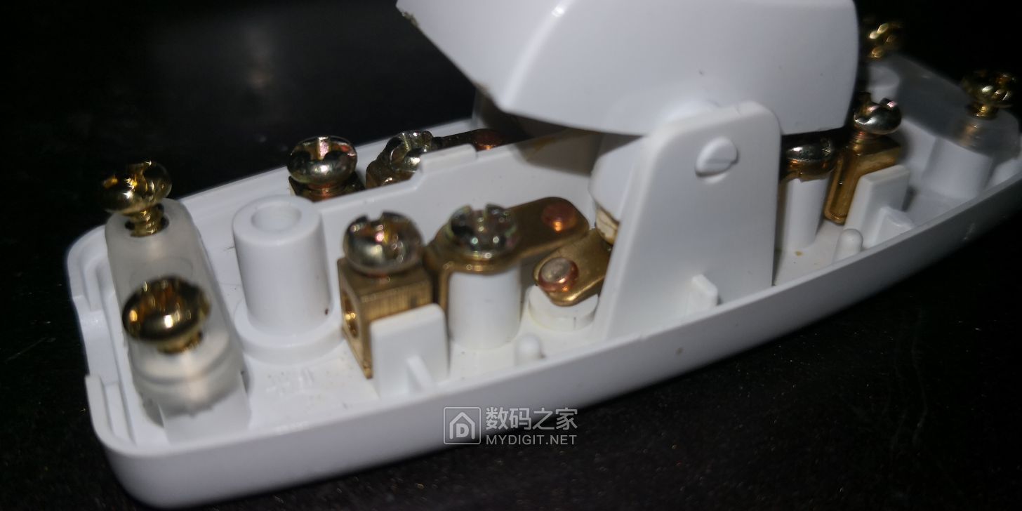 触点打开状态