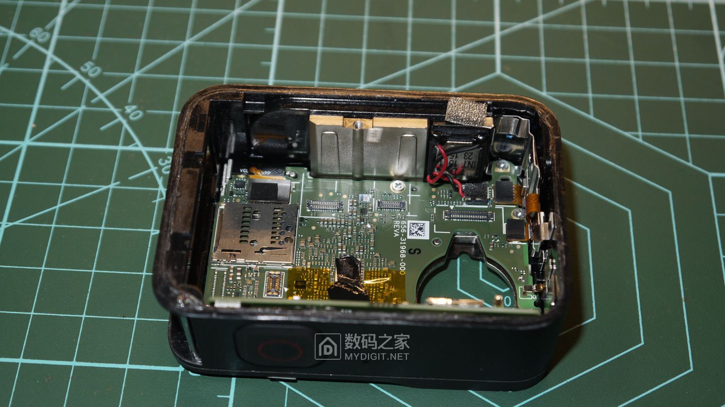 Gopro11拆机 - 拆机乐园 数码之家