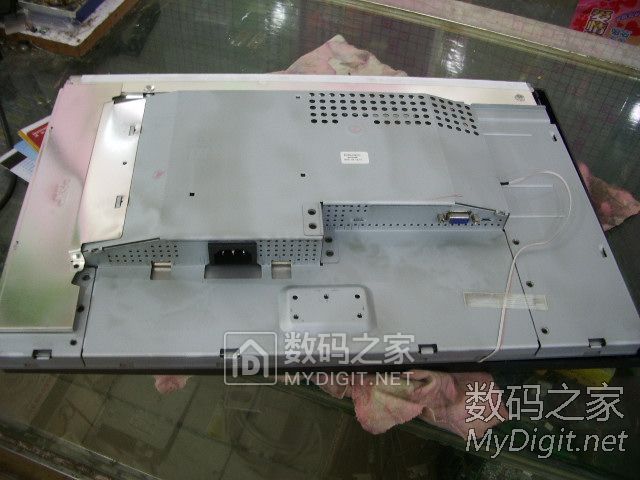 940NWplus背部钢板.jpg