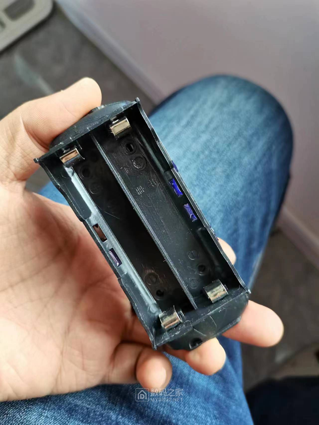 133733ozavkwzkeduvl41r.jpg