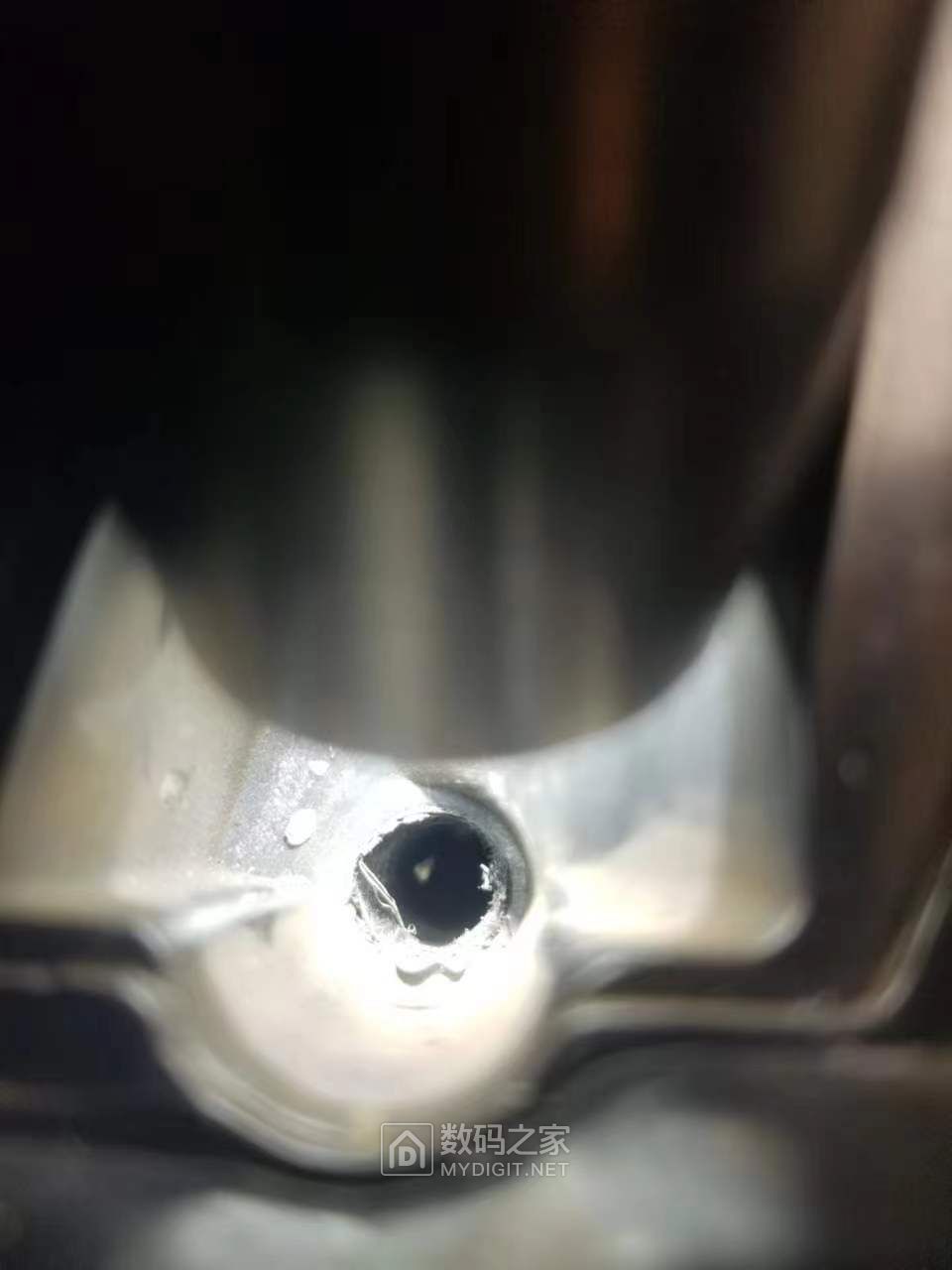 破壁机怎么拆下刀片 173454pzp8orohz99jg3wk.jpg
