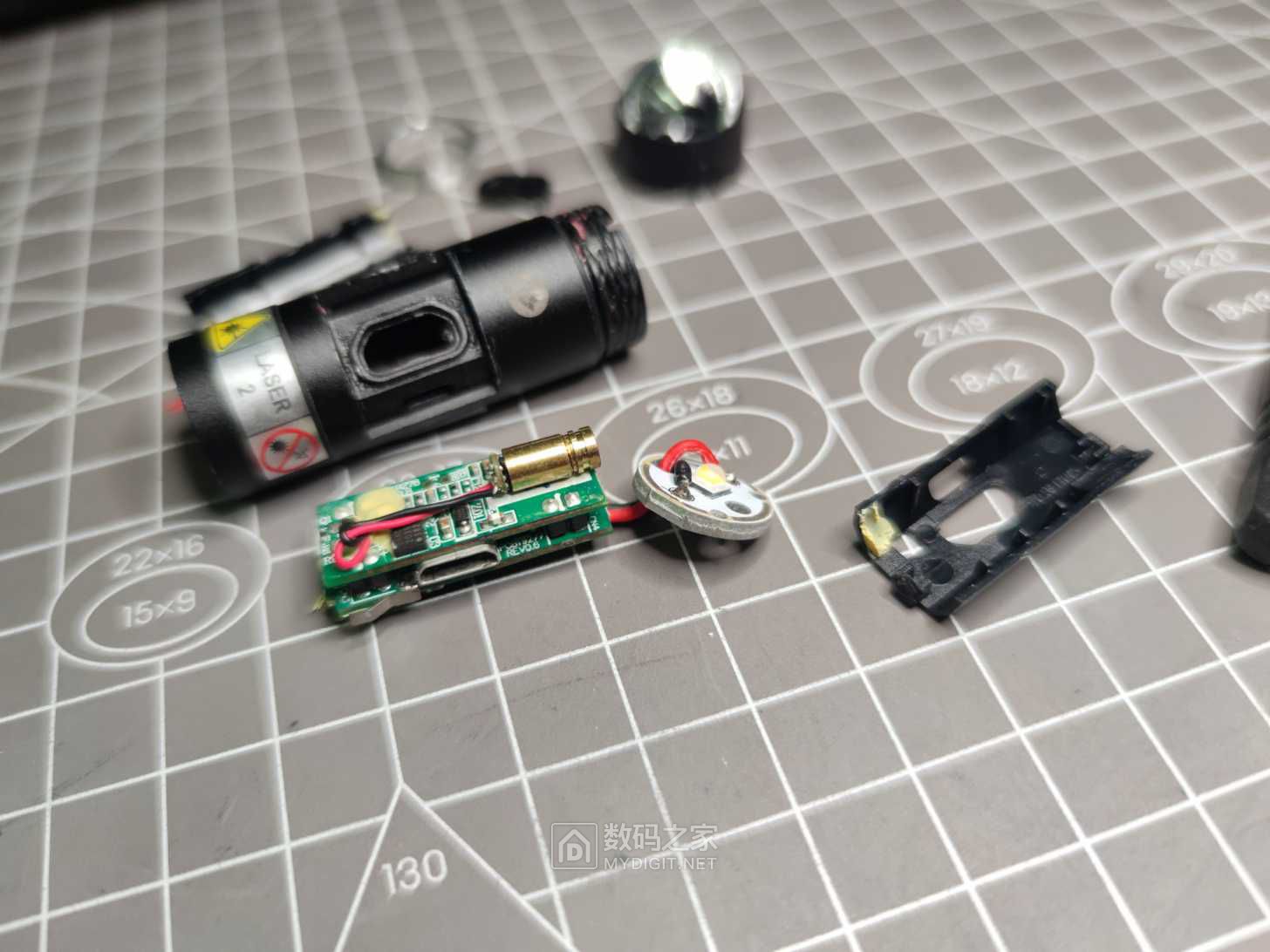 1元小半成品，也就拆个灯珠