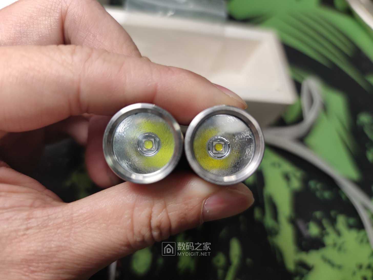 以前这支换的是SST20 5000K，效果还可以。