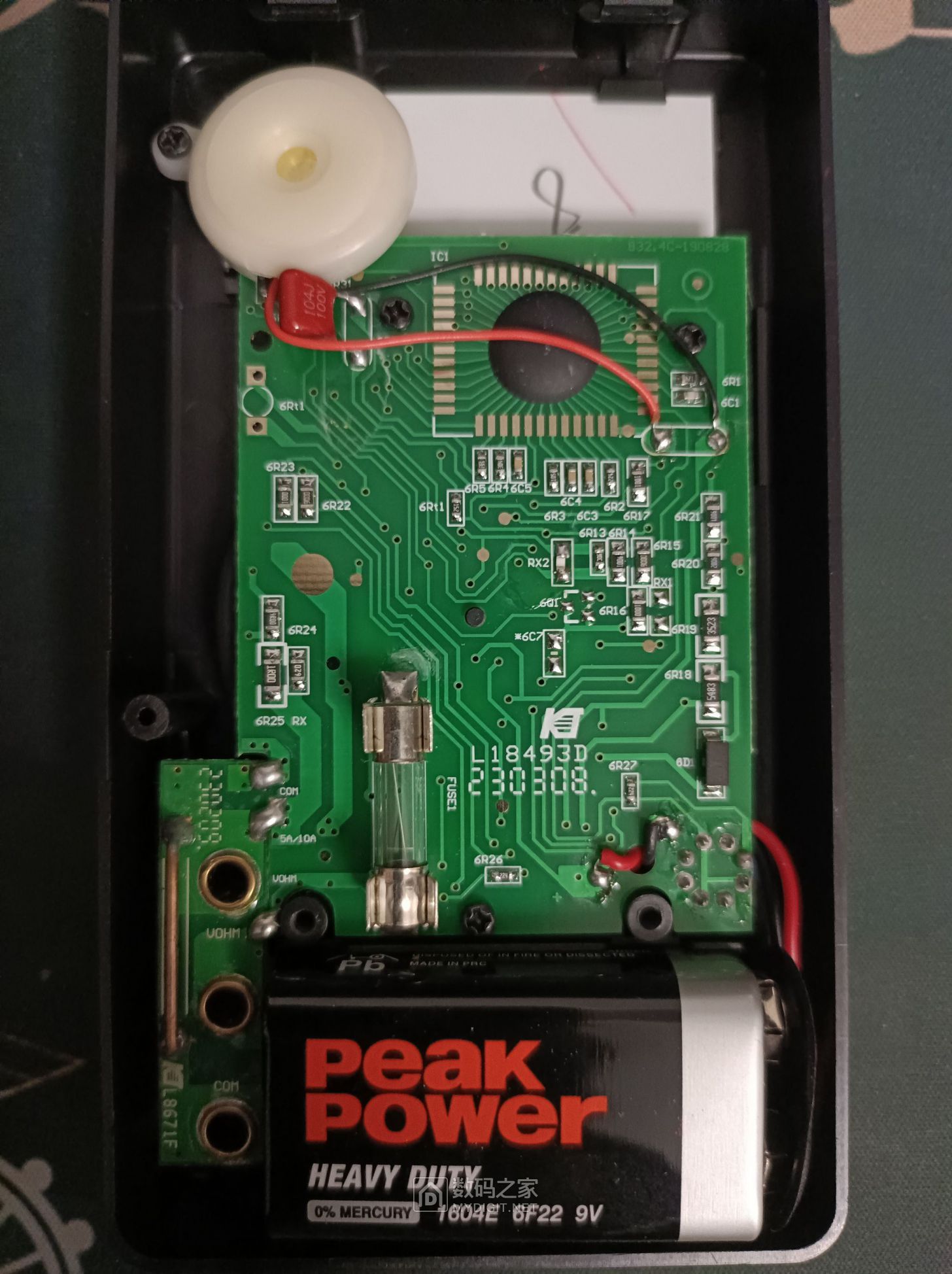 拆一个DT832炮灰万用表 - 拆机乐园 数码之家