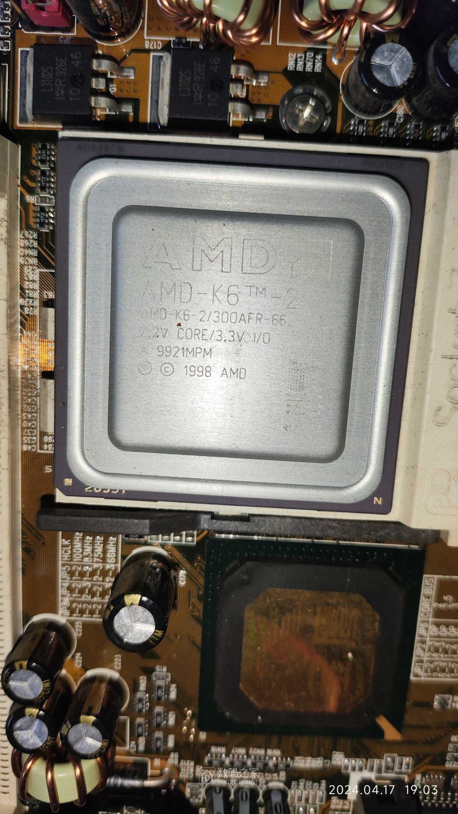 AMD-K6-2/300AFR-66