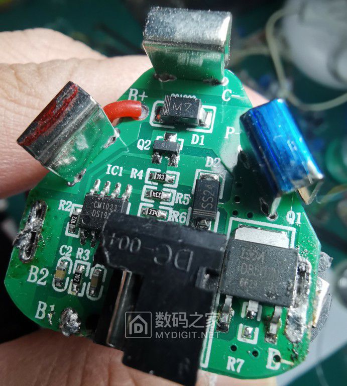 格式工厂12V锂电组034a.jpg