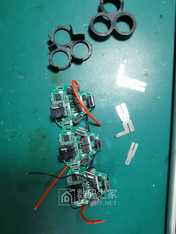 格式工厂12V锂电组051.jpg