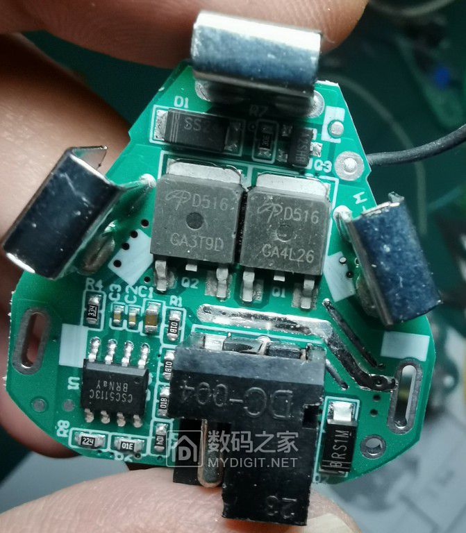 格式工厂12V锂电组092a.jpg