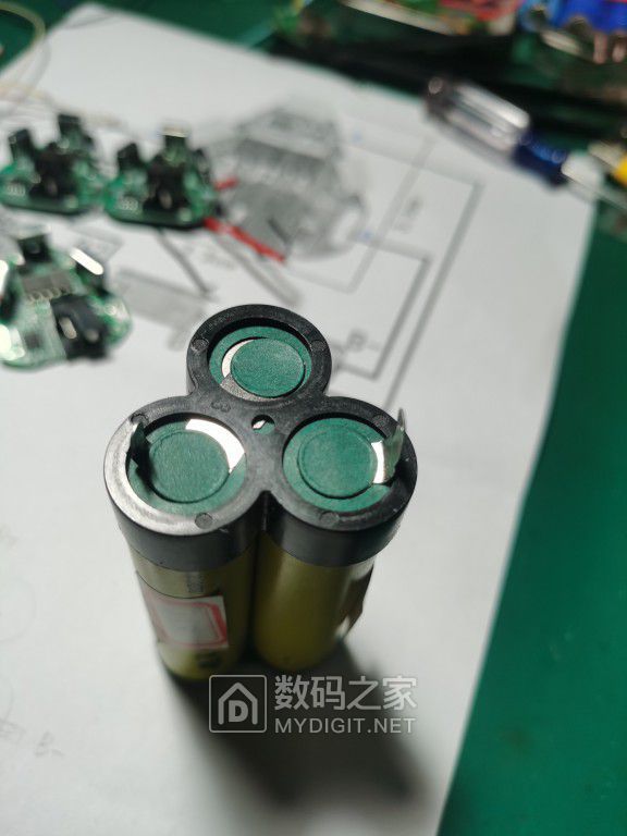 格式工厂12V锂电组151.jpg