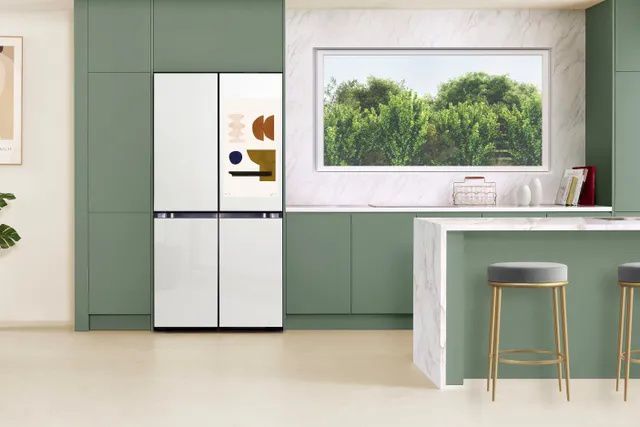 Samsung_Digital_Appliances_CES_2025_New_Refrigerator_with_AI_Hybrid_Cooling_Tech.jpg