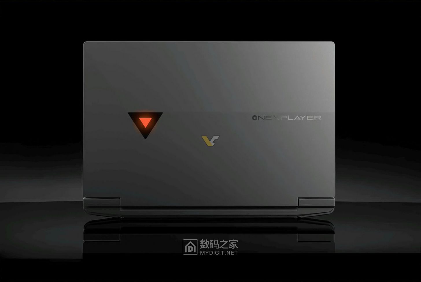 ONEXPLAYER-G1-HX370-2.jpg
