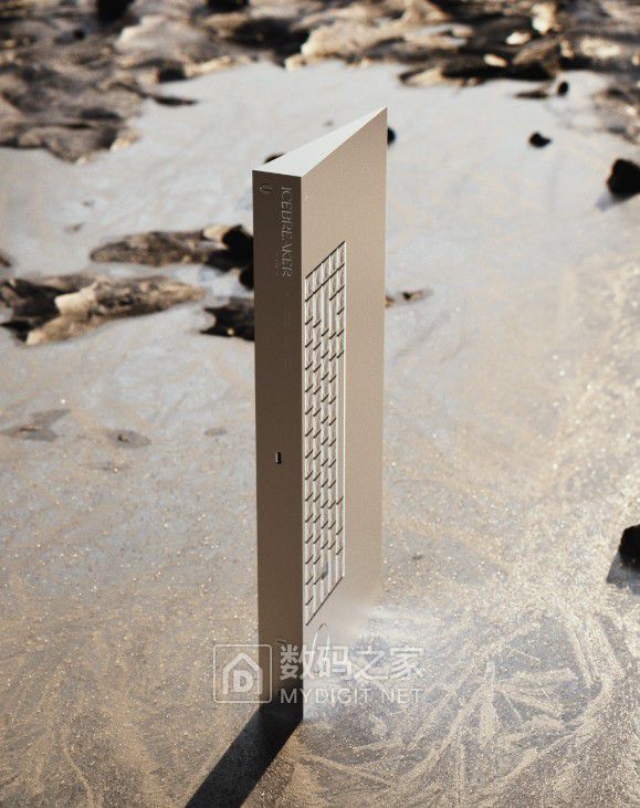 Icebreaker-keyboard-side.jpg