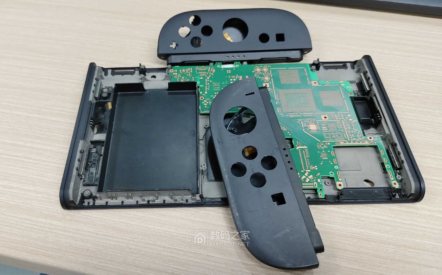 SWITCH2.jpg