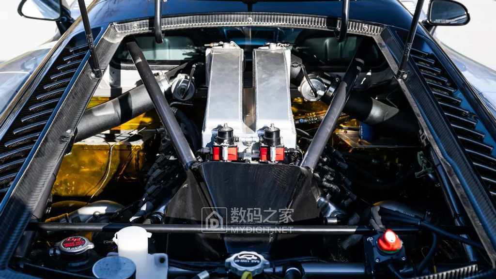 saleen-s7-lm-for-sale-3.jpg