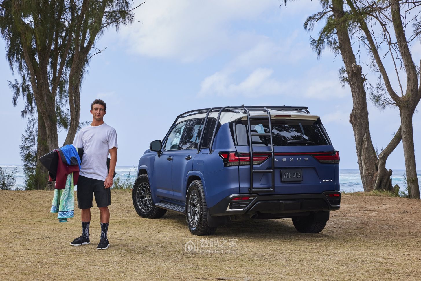 Lexus-Surf-LX-Concept-0128-1.jpg