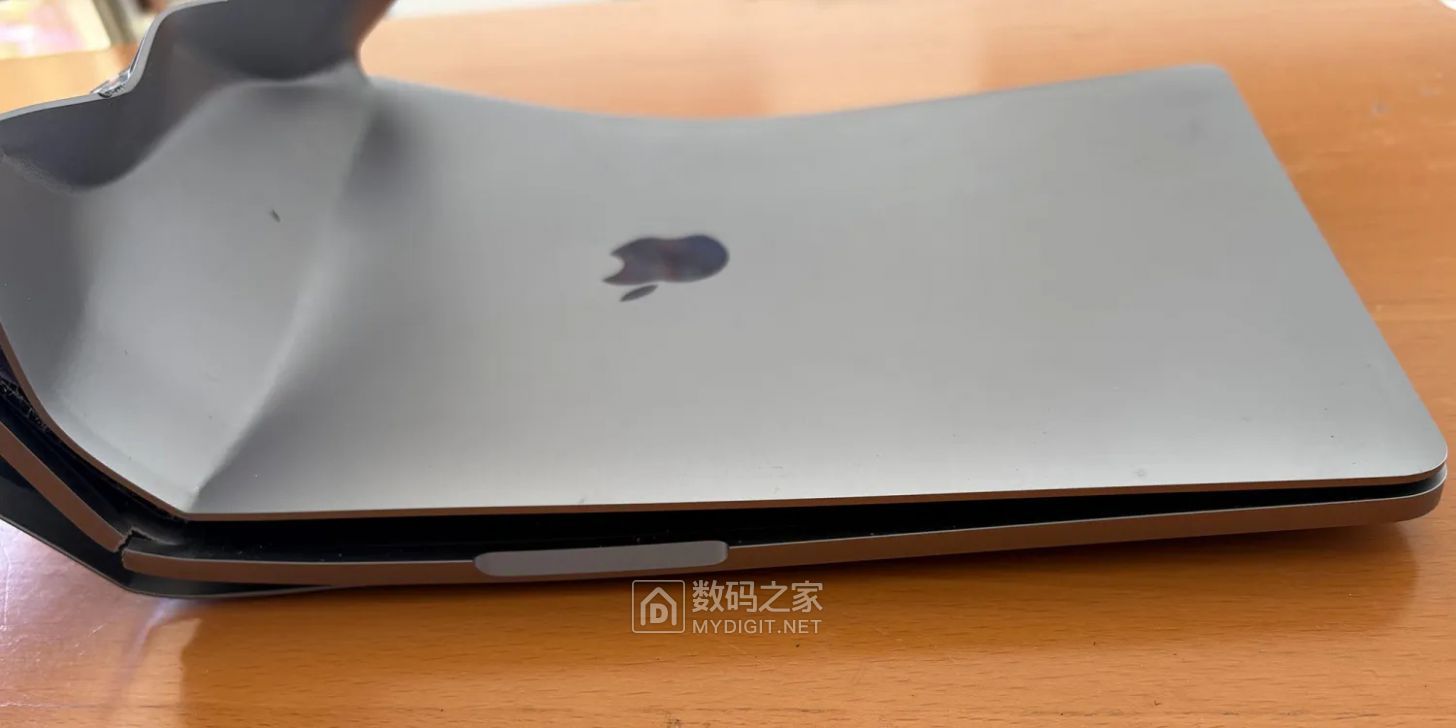 AppleCare-coverage-denied-after-MacBook-Pro-destroyed-in-a-car-crash.jpg
