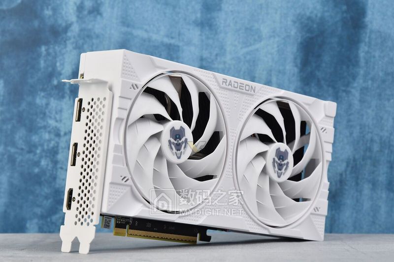 vastarmor-radeon-rx-9060-xt-16gb-alloy-white-7920-1200x900_vcz.jpg