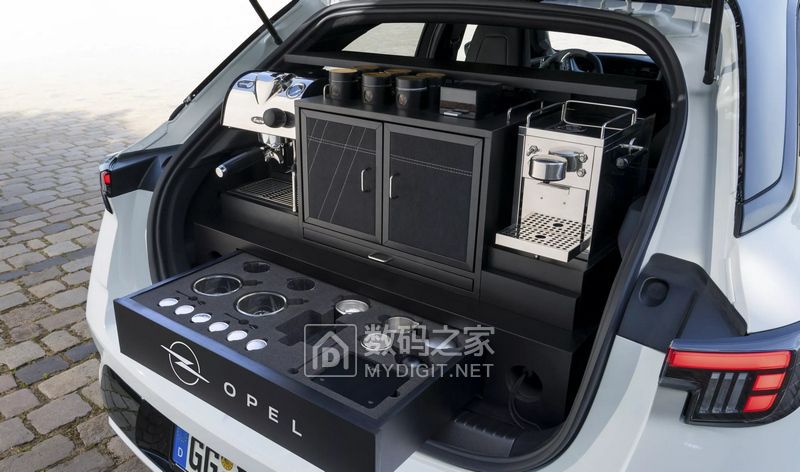 Opel-Mokka-Electric-Coffee-8.JPG