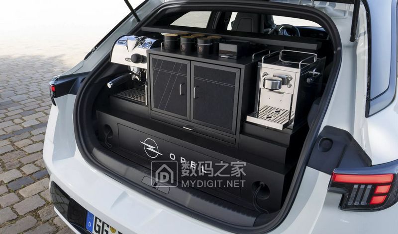 Opel-Mokka-Electric-Coffee-7.JPG