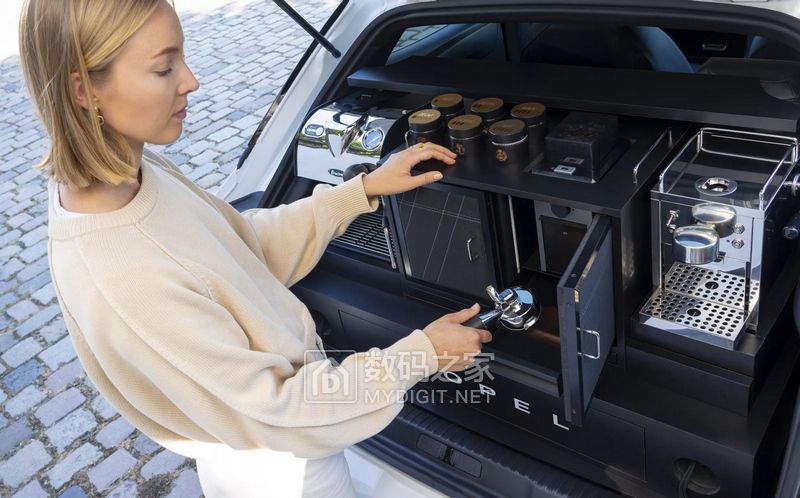 Opel-Mokka-Electric-Coffee-10.JPG